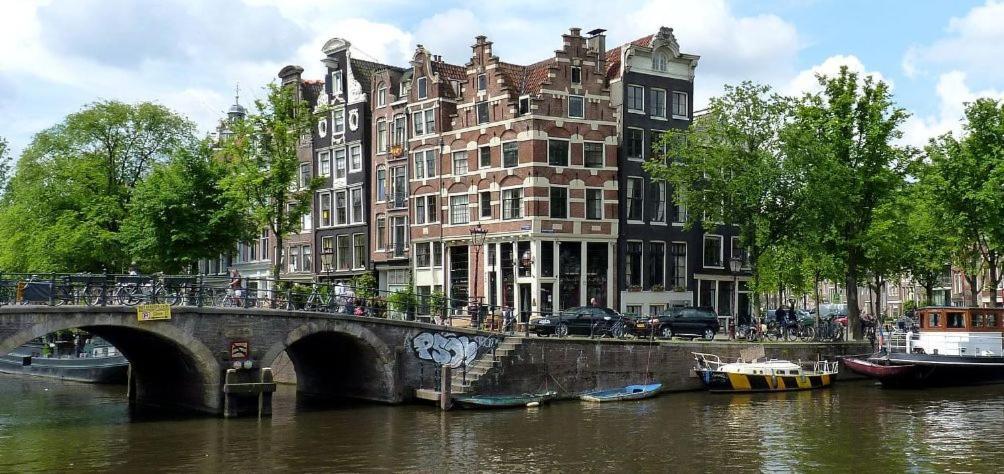 B&B De Zwanebloem Ámsterdam Exterior foto